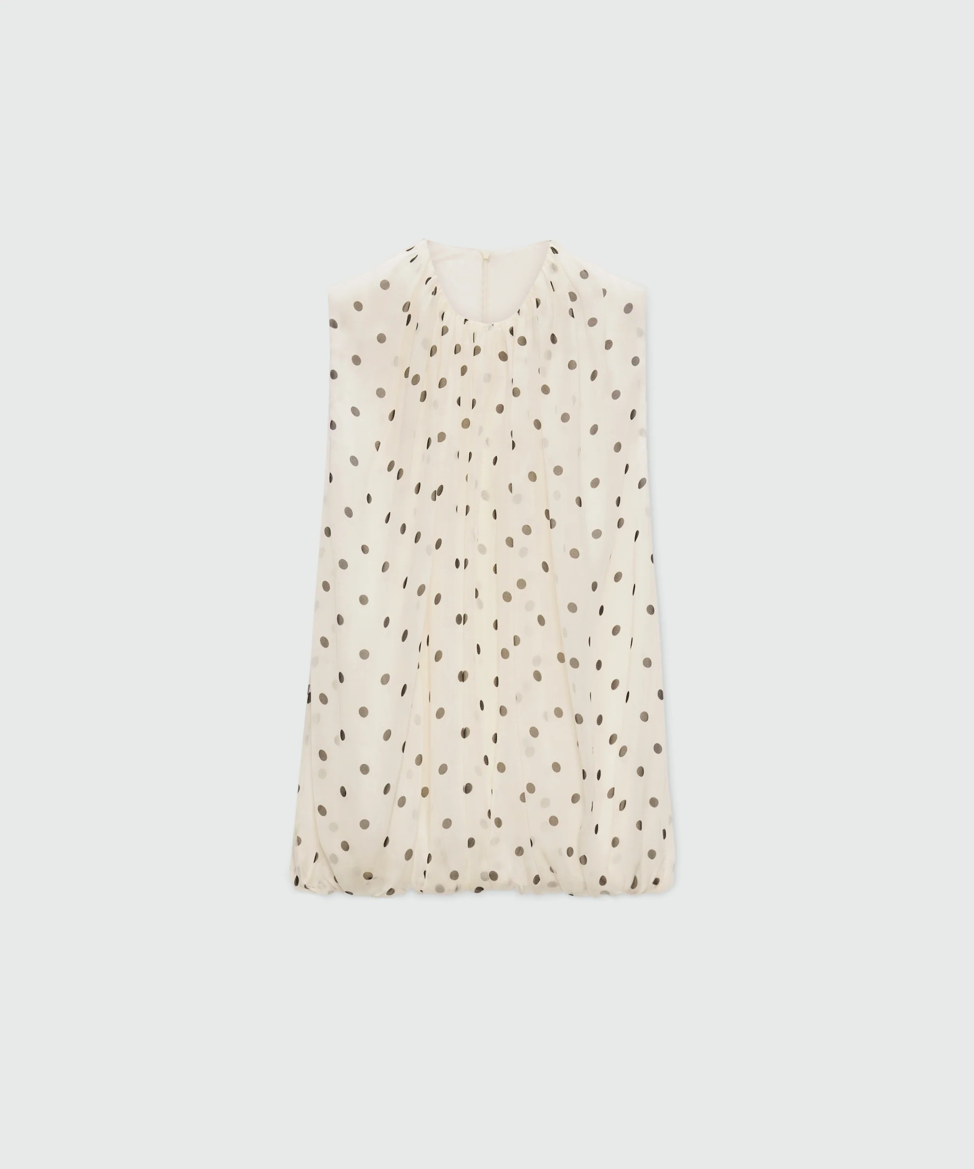 Women > Top & Shirts SS26
